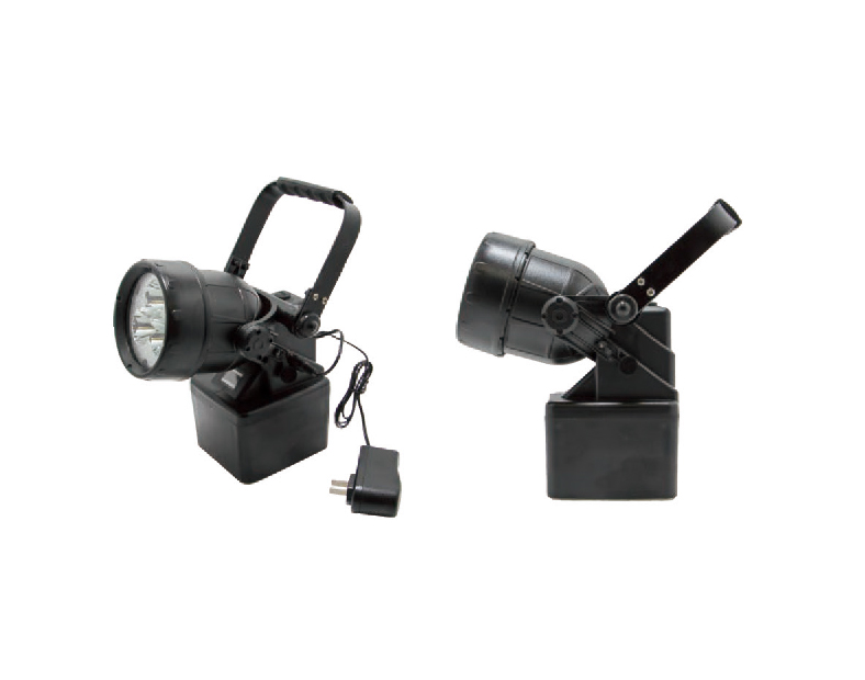OHJW5141 (3x3W) Explosion proof searchlight